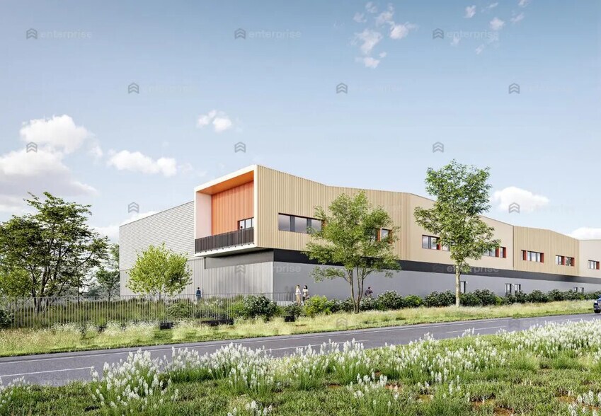 Flex in Amiens for sale - Building Photo - Image 3 of 10