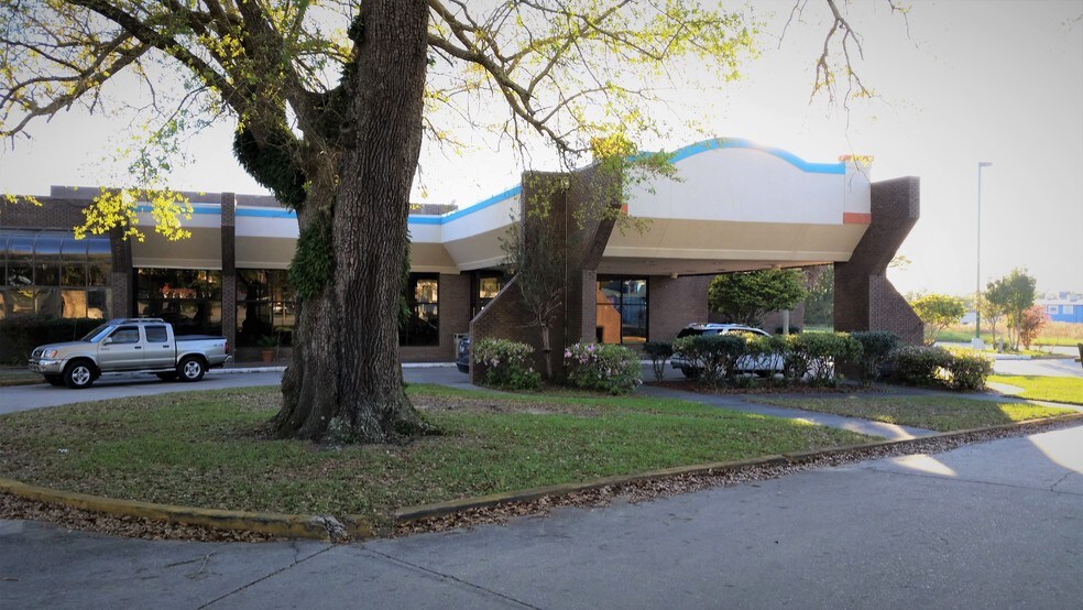 103 Live Oak Dr, Diamondhead, MS for sale - Building Photo - Image 1 of 1