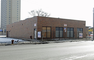 More details for 121 N Pulaski Rd, Chicago, IL - Retail for Sale