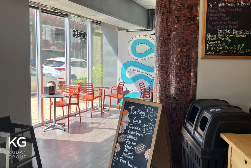 111 S Morgan St, Chicago, IL for lease - Building Photo - Image 2 of 9