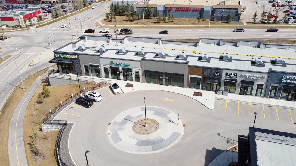 11877 Sarcee Trail NW, Calgary, AB for lease - Building Photo - Image 3 of 14