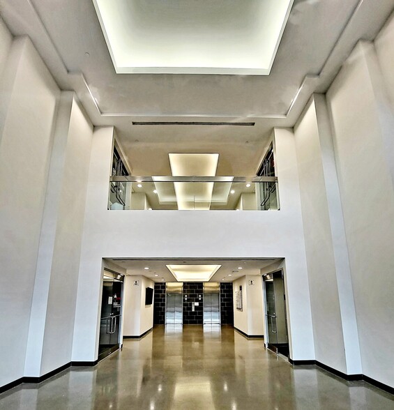 5501 Backlick Rd, Springfield, VA for lease - Lobby - Image 3 of 5