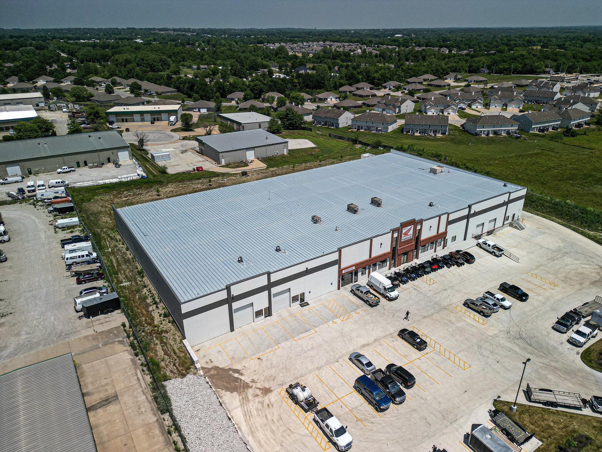 1108 NW Bush Dr, Grain Valley, MO for sale Primary Photo- Image 1 of 1