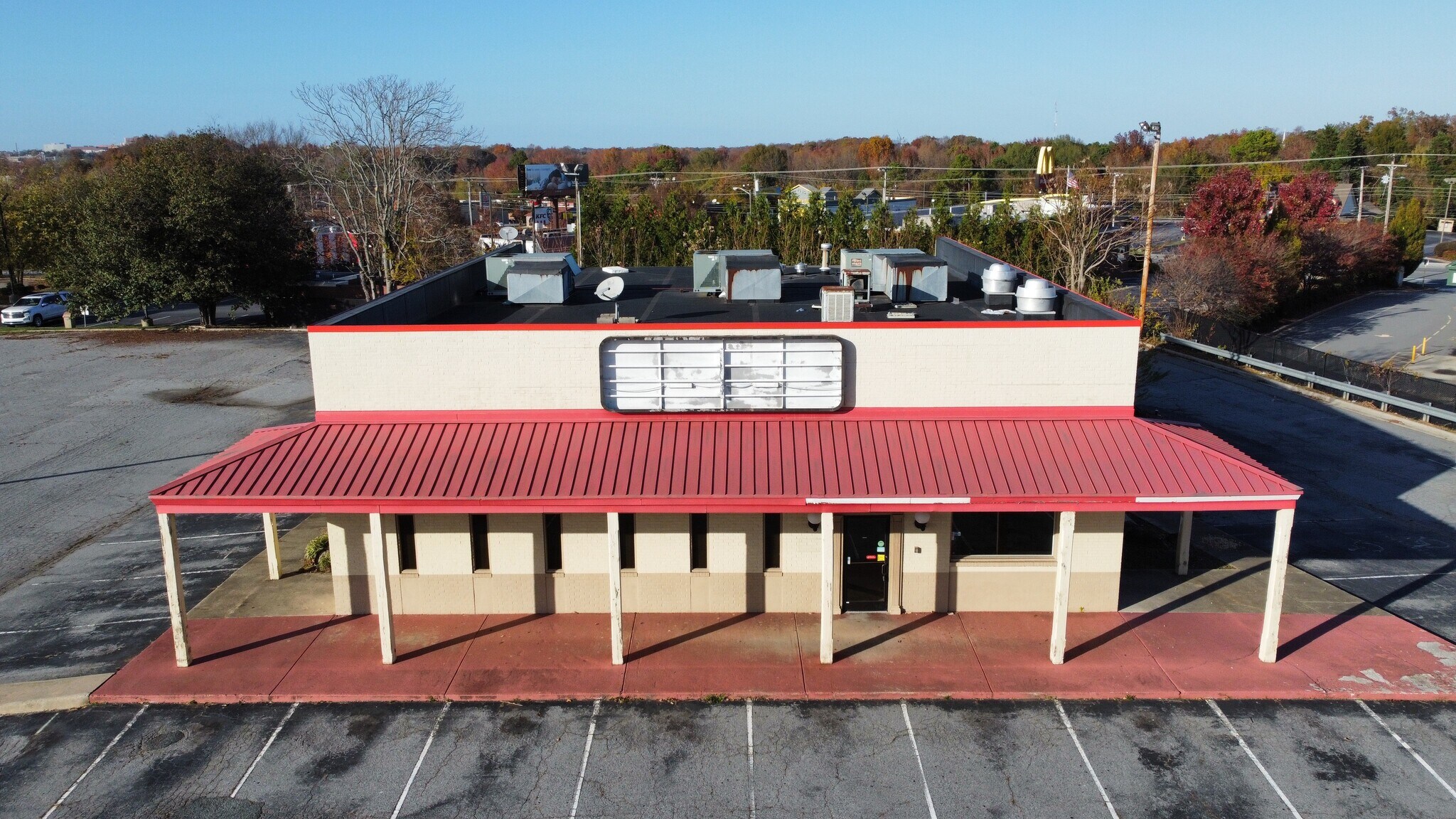 110 W Fairfield Rd, High Point, NC for sale Building Photo- Image 1 of 1