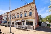 3829 N Main St, Marion NY - Pub