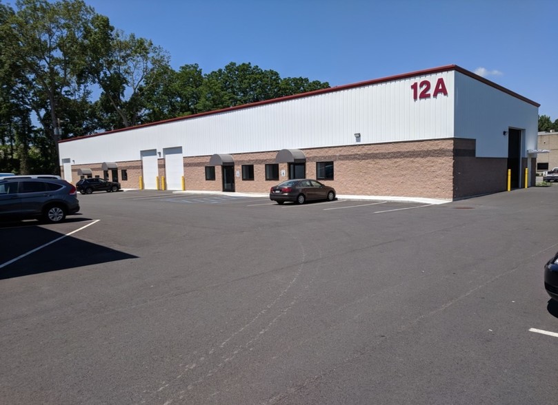 12A Petra Ln, Colonie, NY for lease - Building Photo - Image 1 of 1