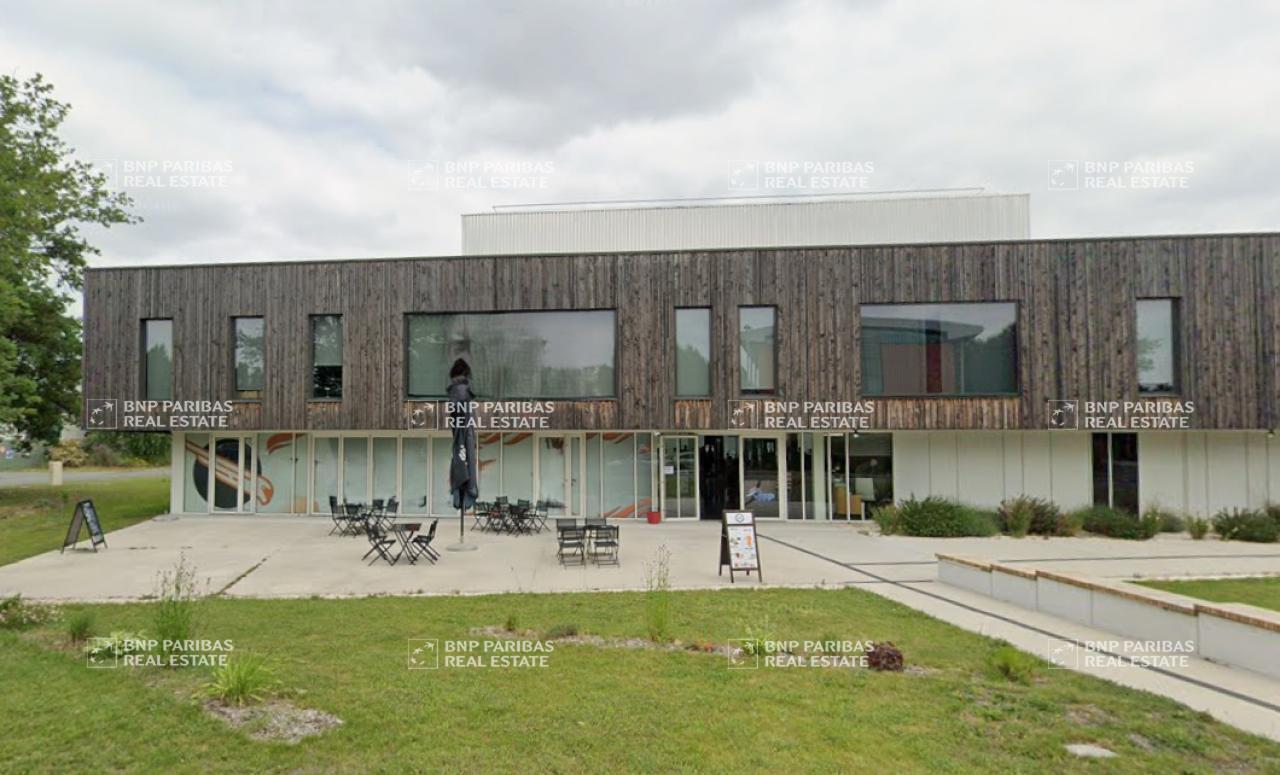 Retail in Mérignac for lease Building Photo- Image 1 of 20