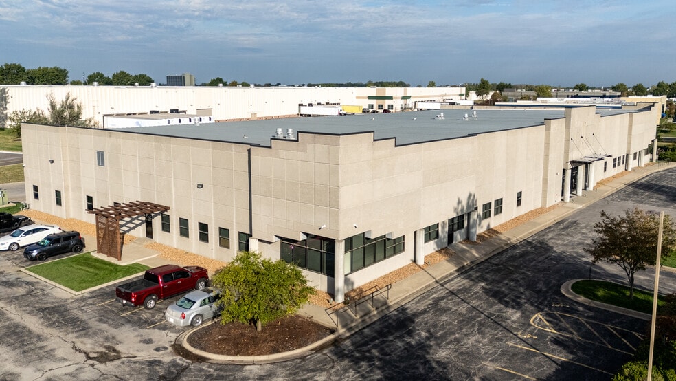 10708 N Pomona Ave, Kansas City, MO for sale - Building Photo - Image 2 of 12
