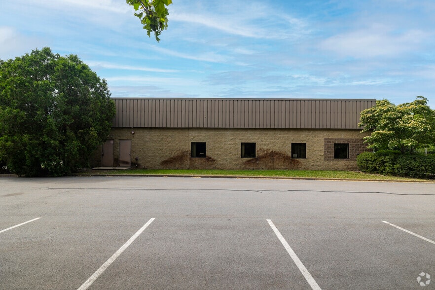 1 Park Dr, Westford, MA for lease - Building Photo - Image 3 of 6