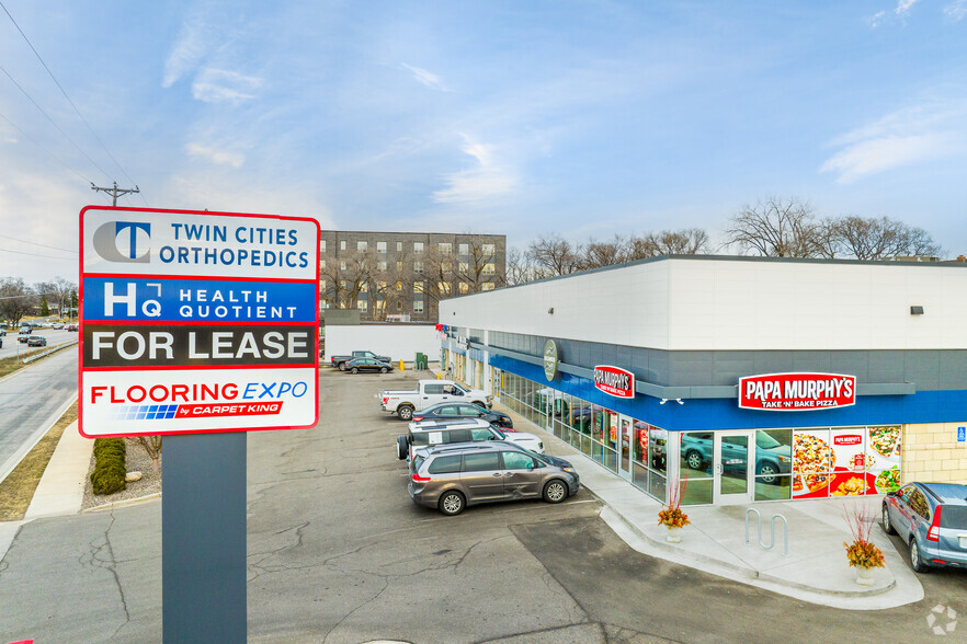 8225-8229 Highway 7, Saint Louis Park, MN for lease - Building Photo - Image 1 of 16