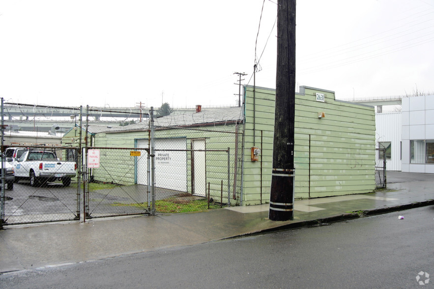 2631 N Albina Ave, Portland, OR for sale - Building Photo - Image 3 of 3