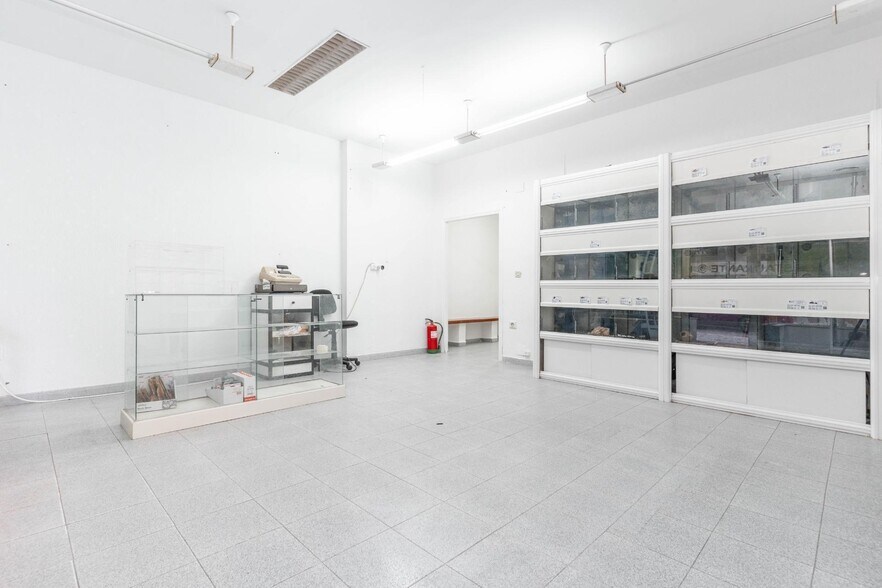 Calle de la Fuente de les Xanes, 3-3, Mieres, Asturias for sale - Building Photo - Image 2 of 32