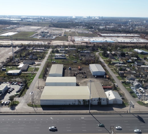 Crane Served Manufacturing Facility portfolio of 4 properties for sale on LoopNet.com Aerial- Image 1 of 5