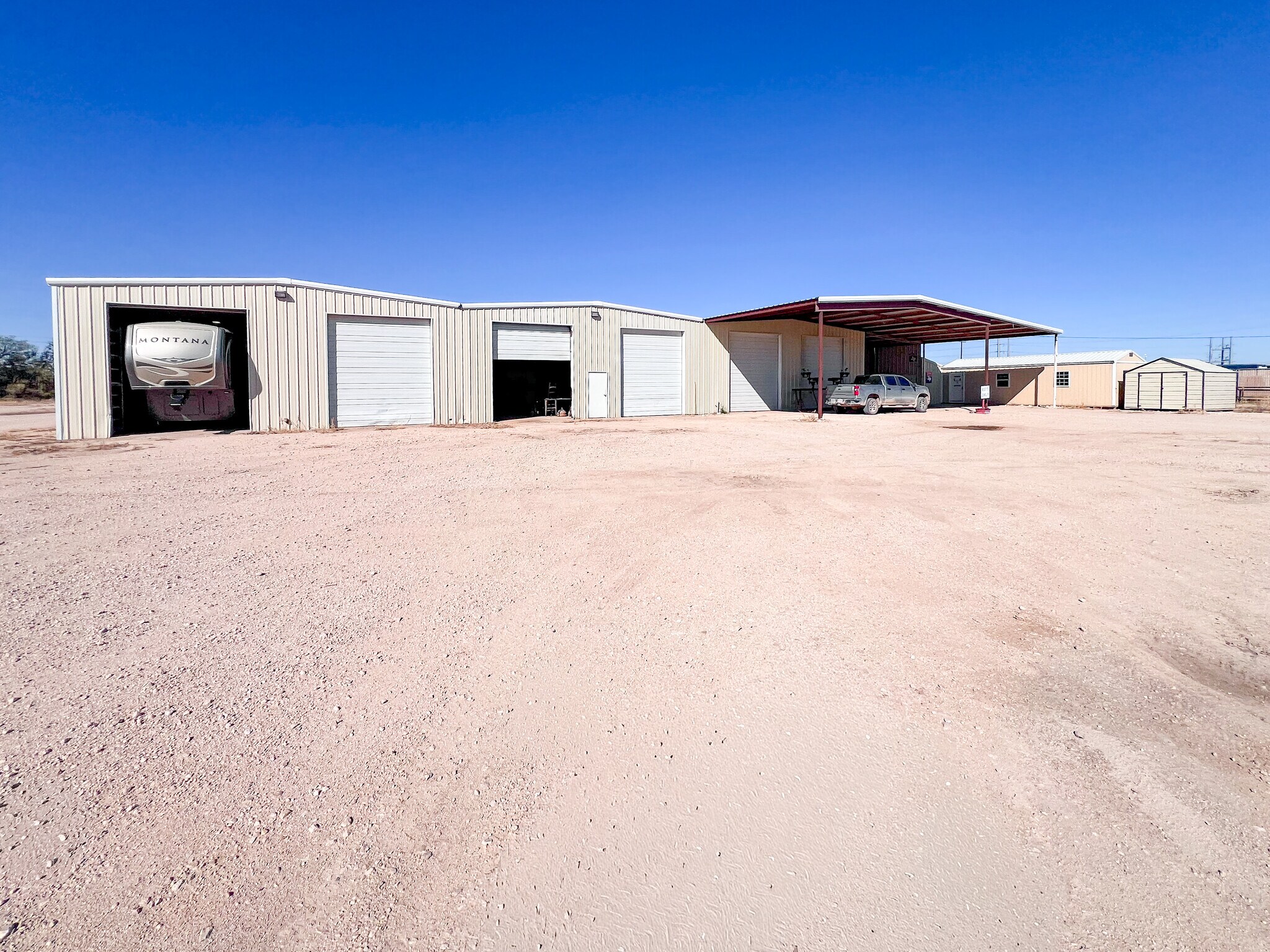 2205 E County Road 90, Midland, TX for lease Primary Photo- Image 1 of 23