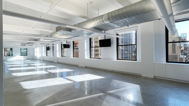 1001 6th Ave, New York, NY for lease Interior Photo- Image 1 of 14