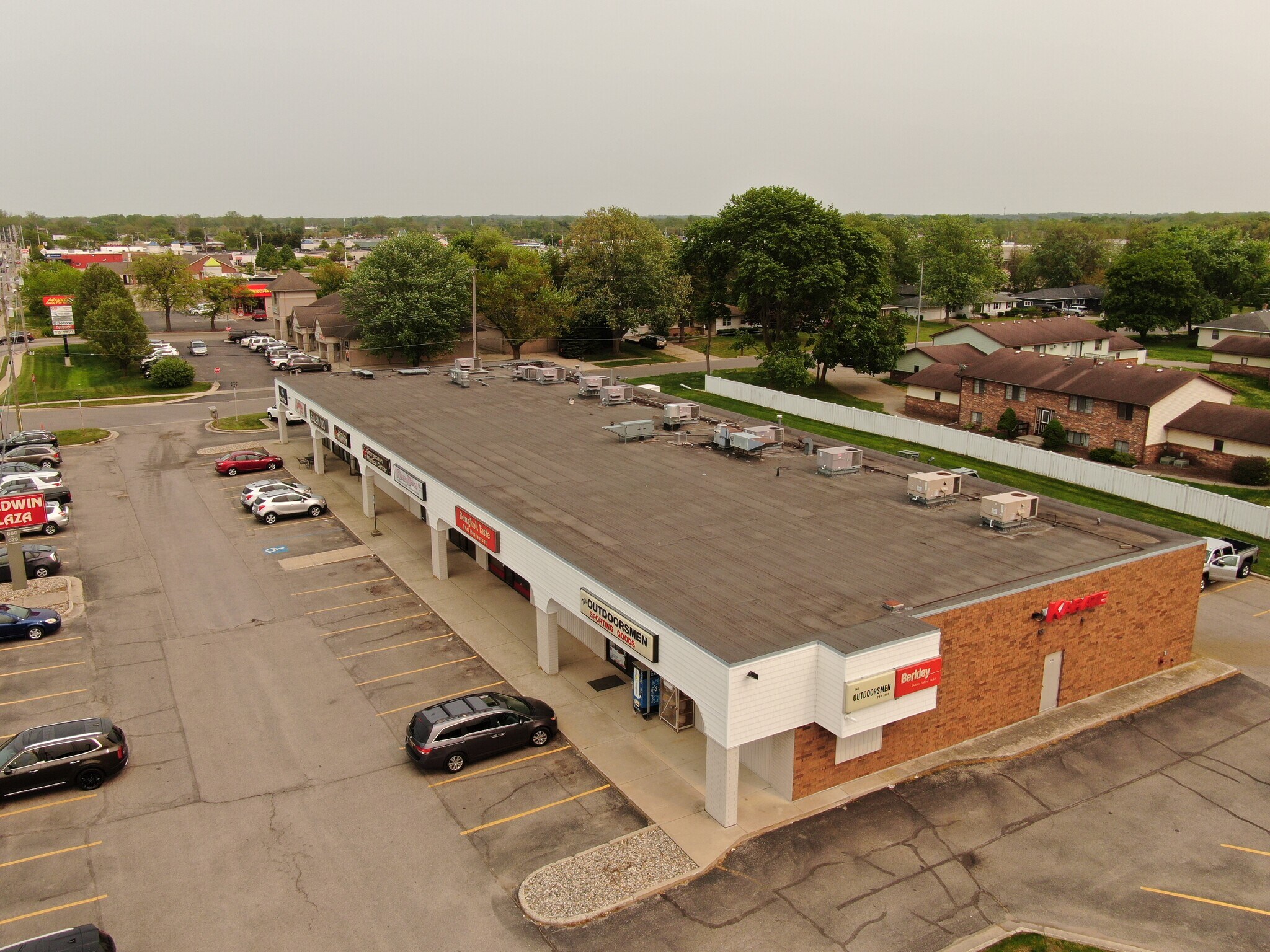 660-678 Baldwin St, Jenison, MI for sale Building Photo- Image 1 of 1