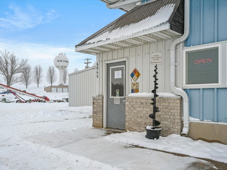 6869 Columbus St, New Vienna, IA for sale - Building Photo - Image 2 of 26