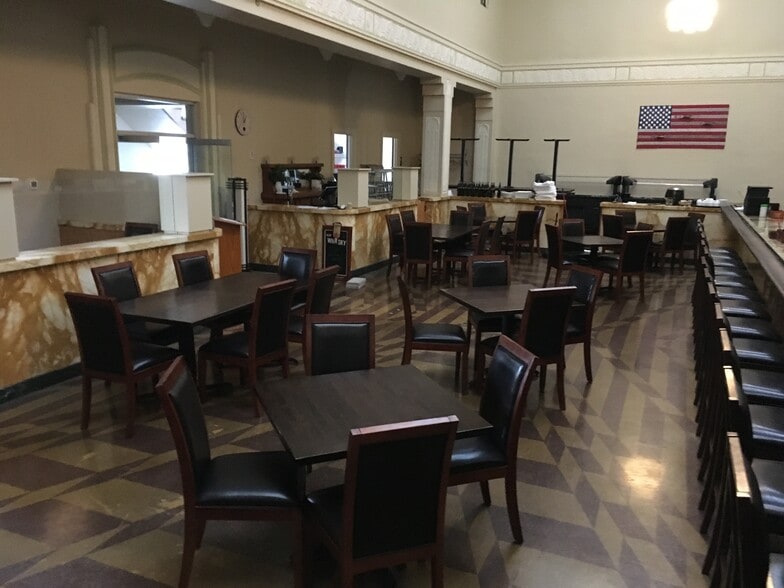 114 Watson St, Ripon, WI for sale - Building Photo - Image 3 of 10