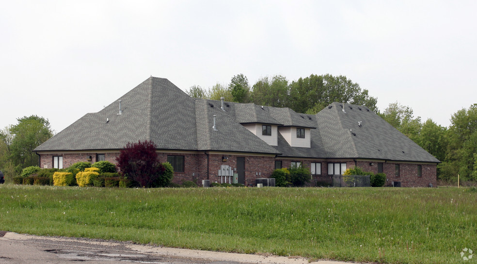 1040 Patricks Pl, Brownsburg, IN for lease - Building Photo - Image 1 of 7