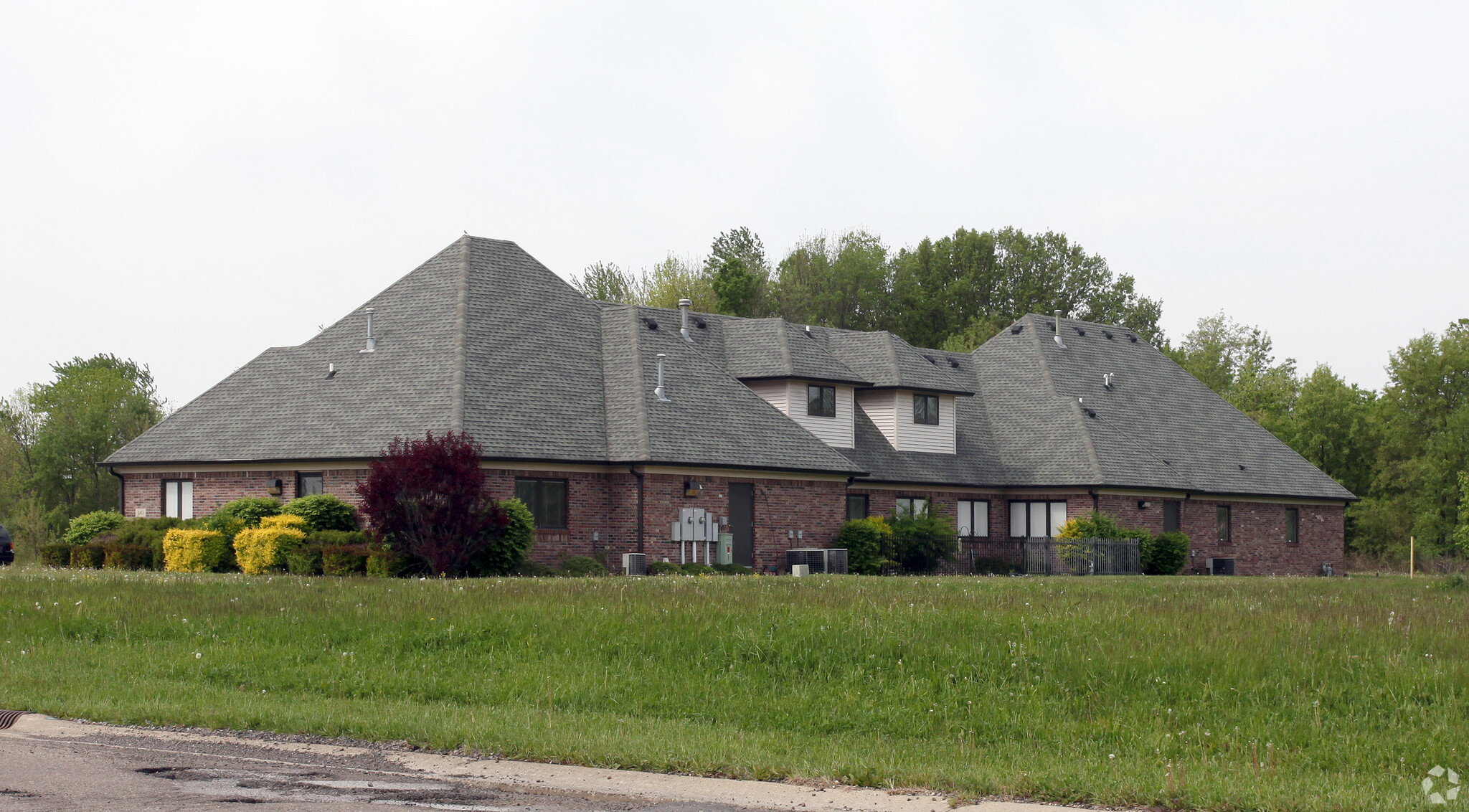 1040 Patricks Pl, Brownsburg, IN for lease Building Photo- Image 1 of 8