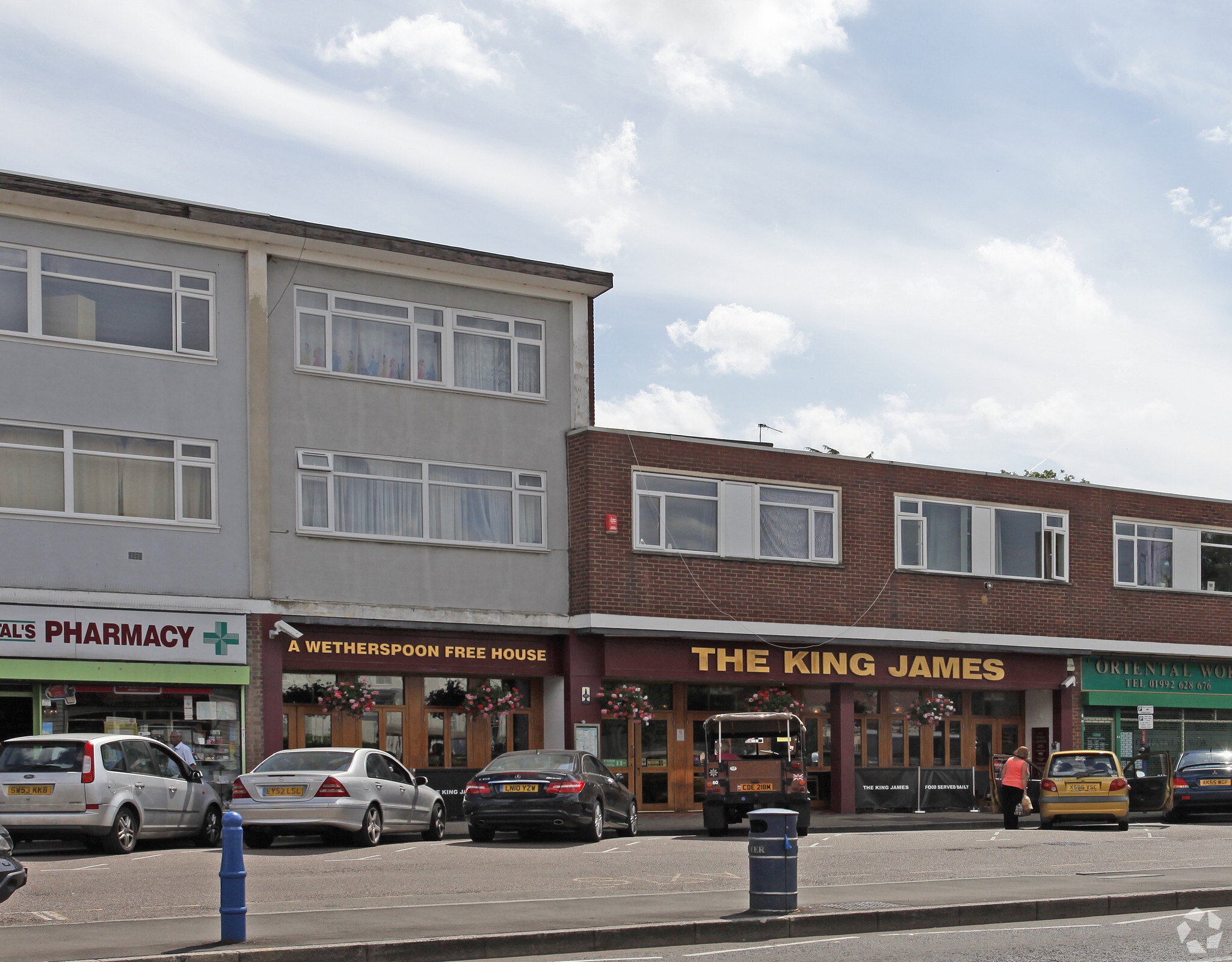 2-3 Turners Hl, Cheshunt for sale Primary Photo- Image 1 of 1