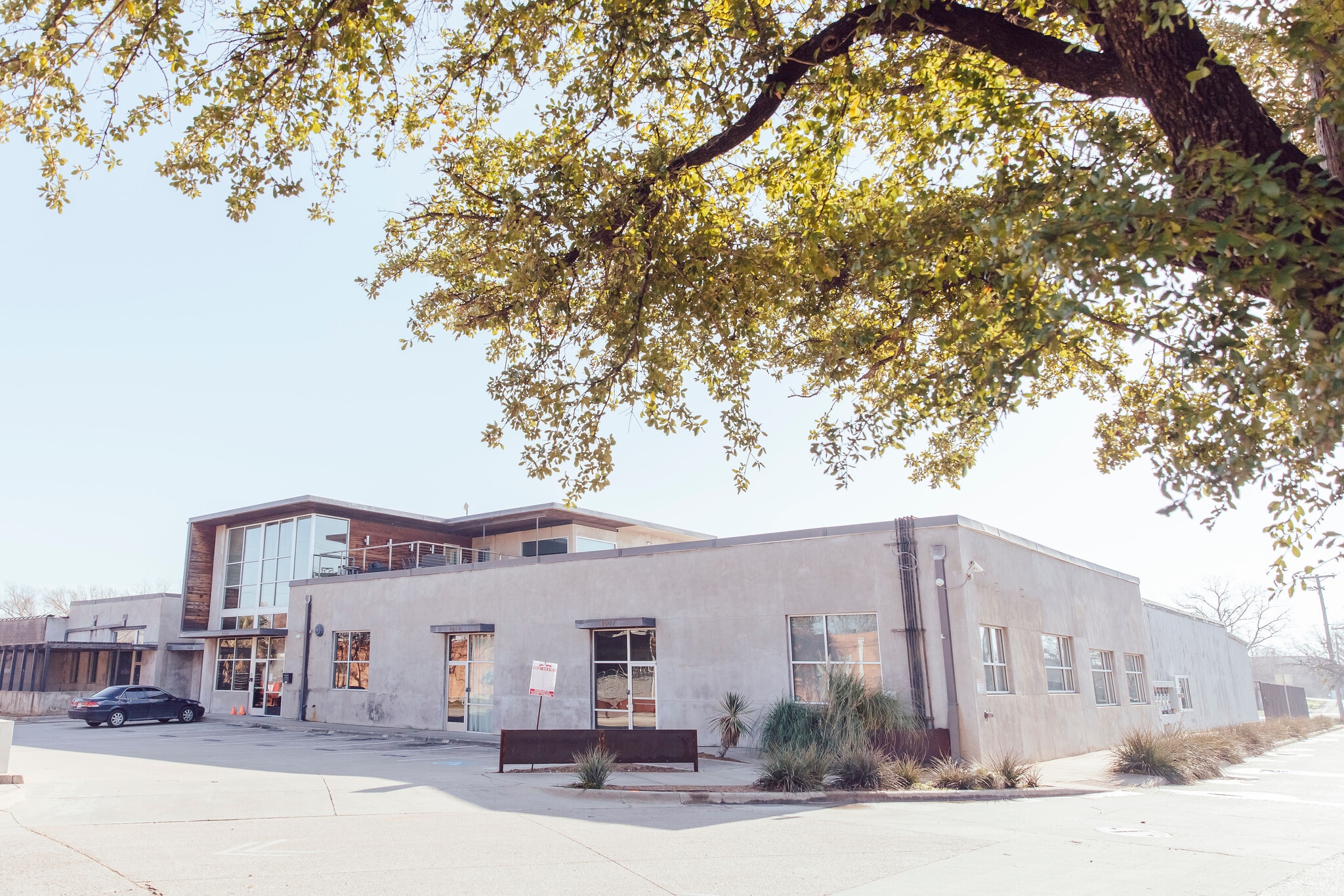 4000 East Side Ave, Dallas, TX for lease Building Photo- Image 1 of 11