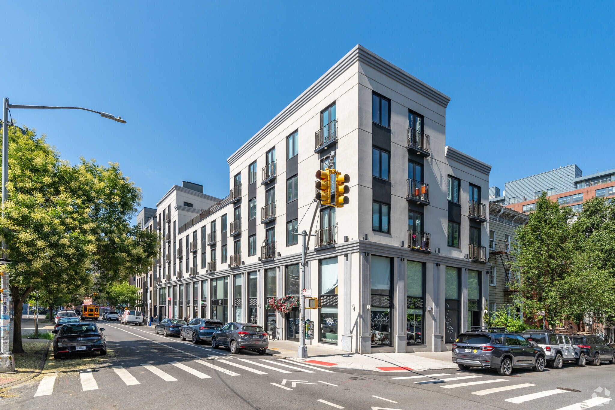 428 Wythe Ave, Brooklyn, NY for sale Primary Photo- Image 1 of 1