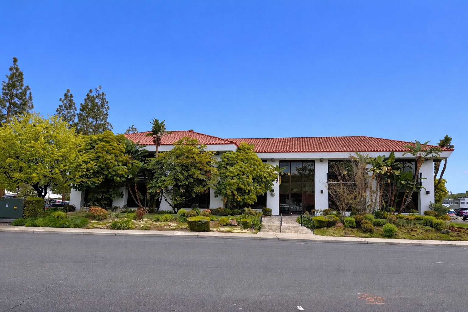 468 Pennsfield Pl, Thousand Oaks, CA for lease Interior Photo- Image 1 of 10