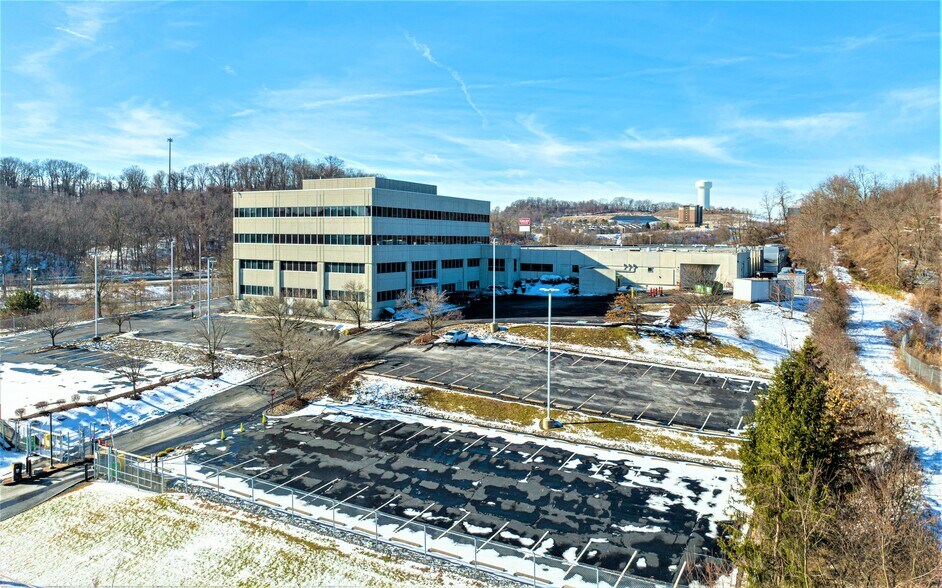 4920 Campbells Run Rd, Pittsburgh, PA 15205 Office for Sale