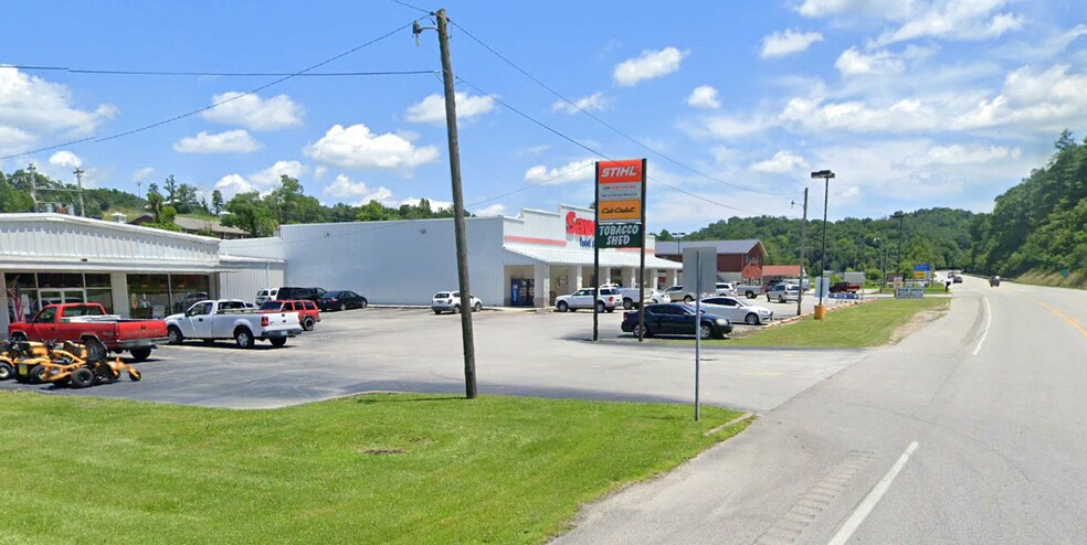 719 S Ky 15, Campton, KY for lease - Building Photo - Image 2 of 4