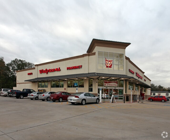 3901 E Davis St, Conroe, TX for sale - Primary Photo - Image 1 of 1