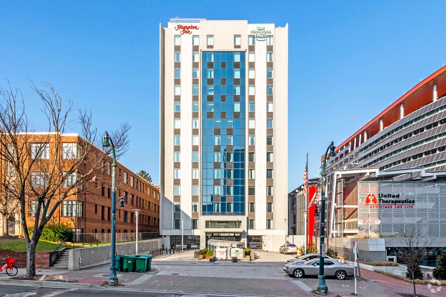 8728 Colesville Rd, Silver Spring, MD 20910