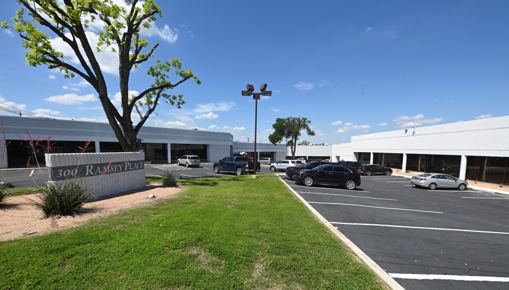 300 E Ramsey Rd, San Antonio, TX for lease Building Photo- Image 1 of 5