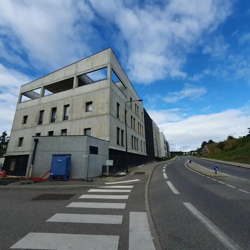 Office in Voiron for sale Building Photo- Image 1 of 13