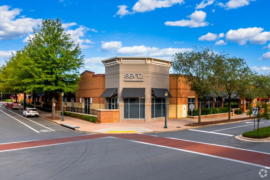 14925 Shady Grove Rd, Rockville, MD for lease - Building Photo - Image 1 of 7