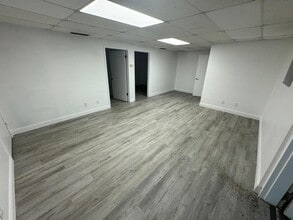 8420 Epicenter Blvd, Lakeland, FL for lease Interior Photo- Image 2 of 2