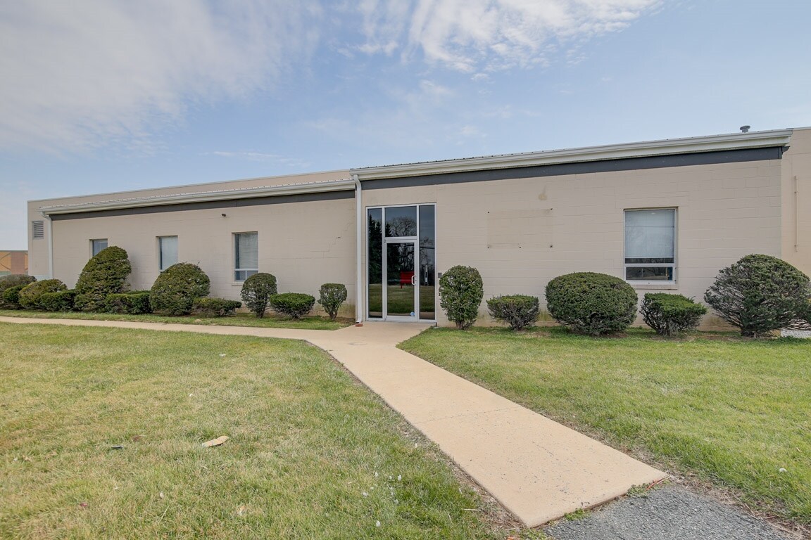 161 S Jennersville Rd, West Grove, PA 19390