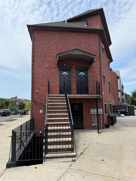 1856 Park Pl, Brooklyn, NY for sale - Building Photo - Image 2 of 17