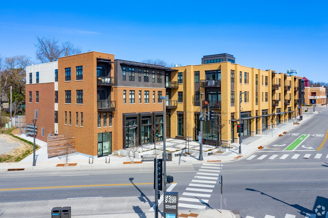 1501 Underwood Ave, Wauwatosa, WI 53213