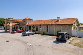 Oasis at Boynton Beach Assisted Living - Parking Garage
