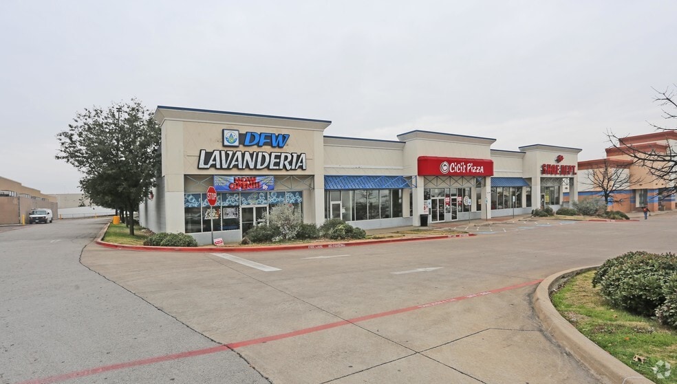 4398 I-30 Hwy, Dallas, TX for lease - Primary Photo - Image 1 of 6