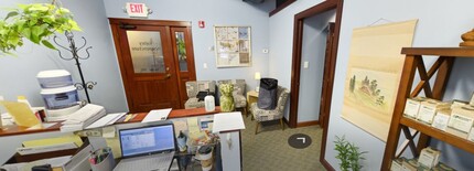 319 W State St, Geneva, IL for lease Interior Photo- Image 2 of 4