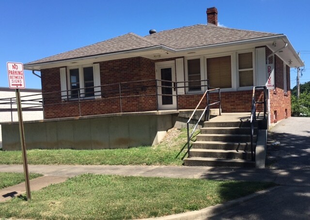 1115 12th St, Highland, IL for sale - Primary Photo - Image 1 of 1