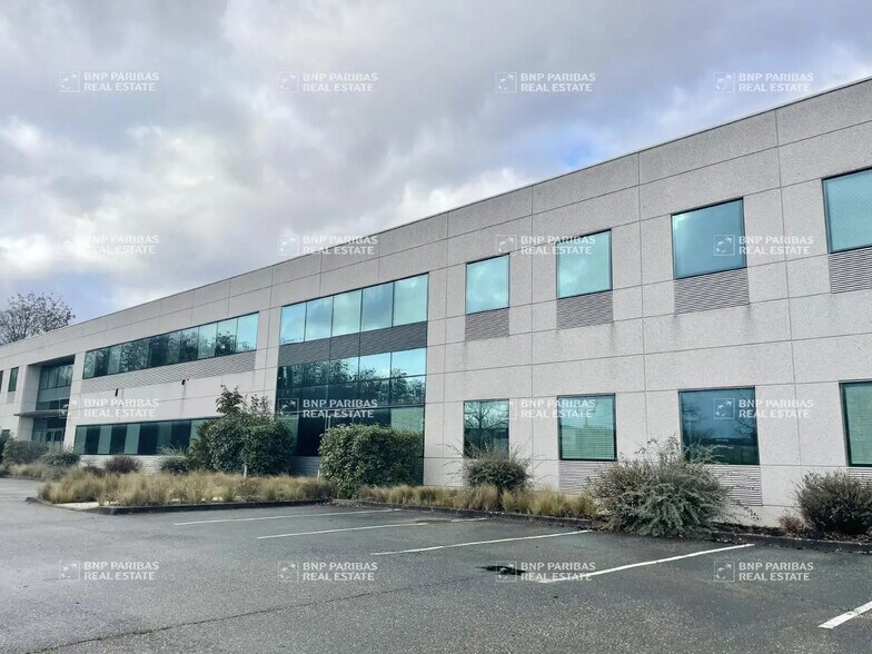 Office in Illkirch-Graffenstaden for sale - Building Photo - Image 1 of 28