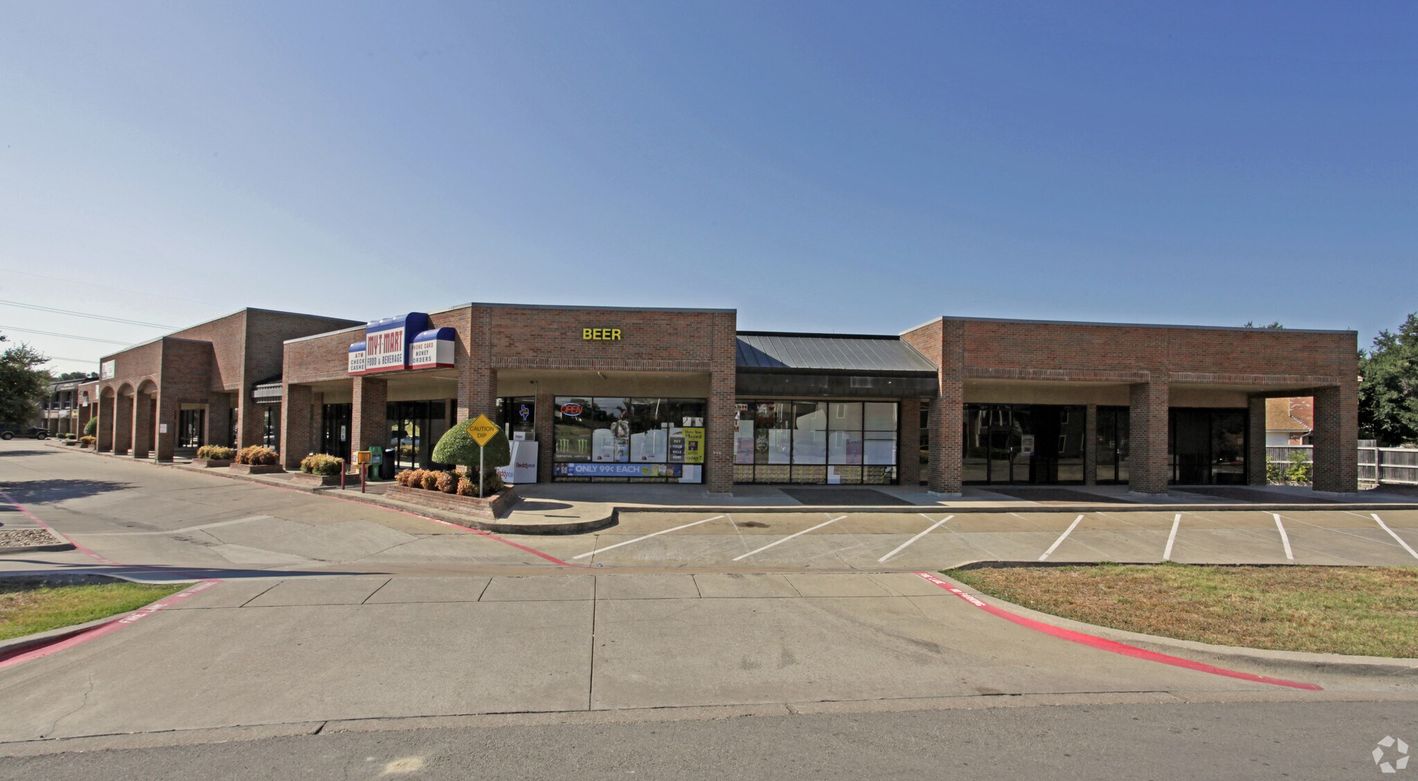 6499 Southwest Blvd, Benbrook, TX for sale Primary Photo- Image 1 of 1