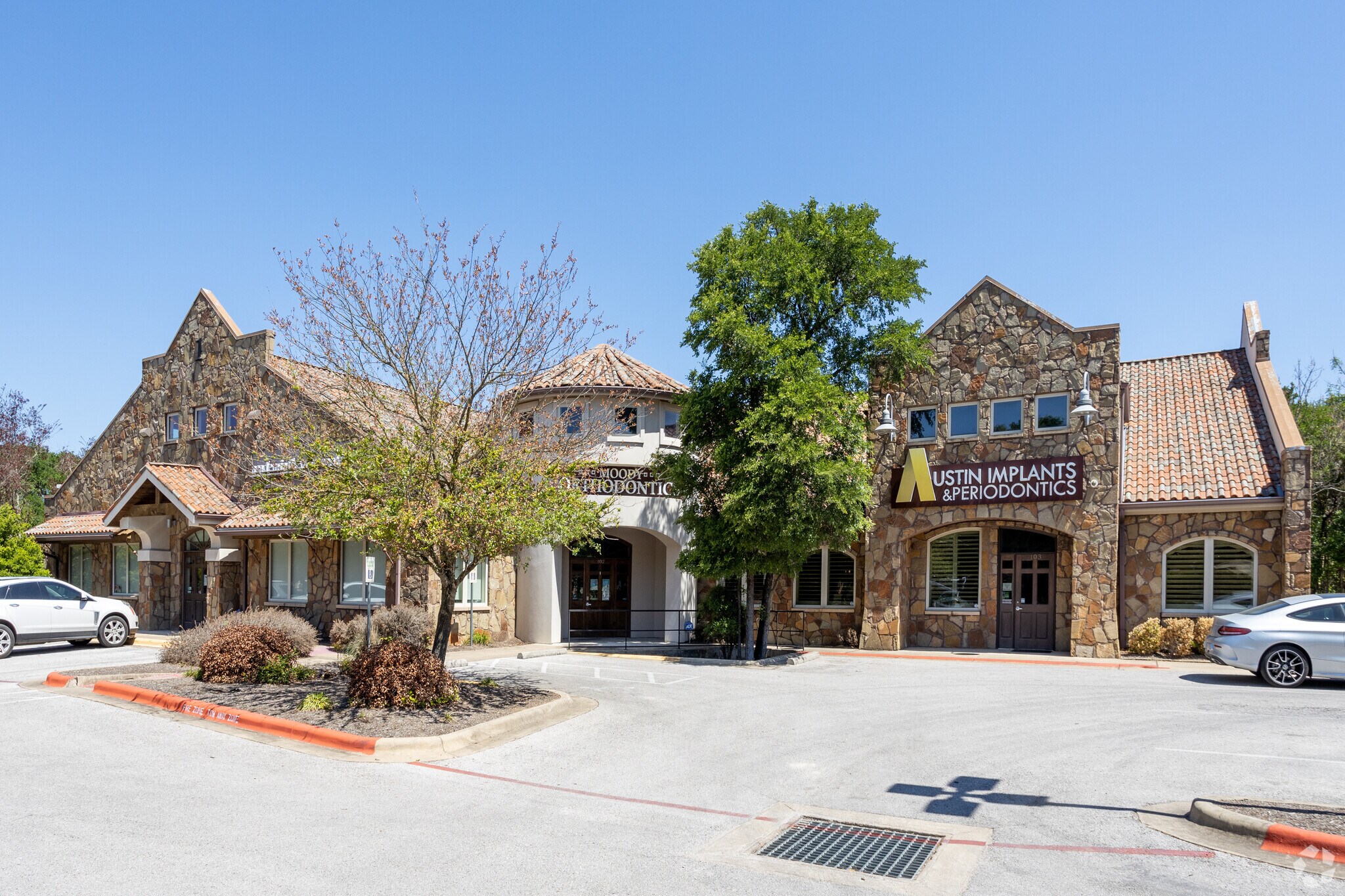 2500 W William Cannon Dr, Austin, TX for lease Building Photo- Image 1 of 19
