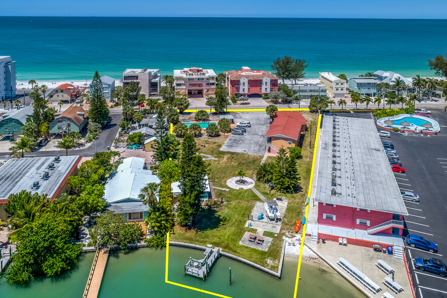 8541 Gulf Blvd, Treasure Island, FL for sale - Aerial - Image 1 of 1