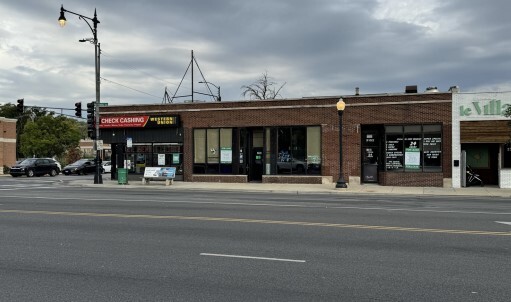 3152 W Irving Park Rd, Chicago, IL for lease - Primary Photo - Image 1 of 1