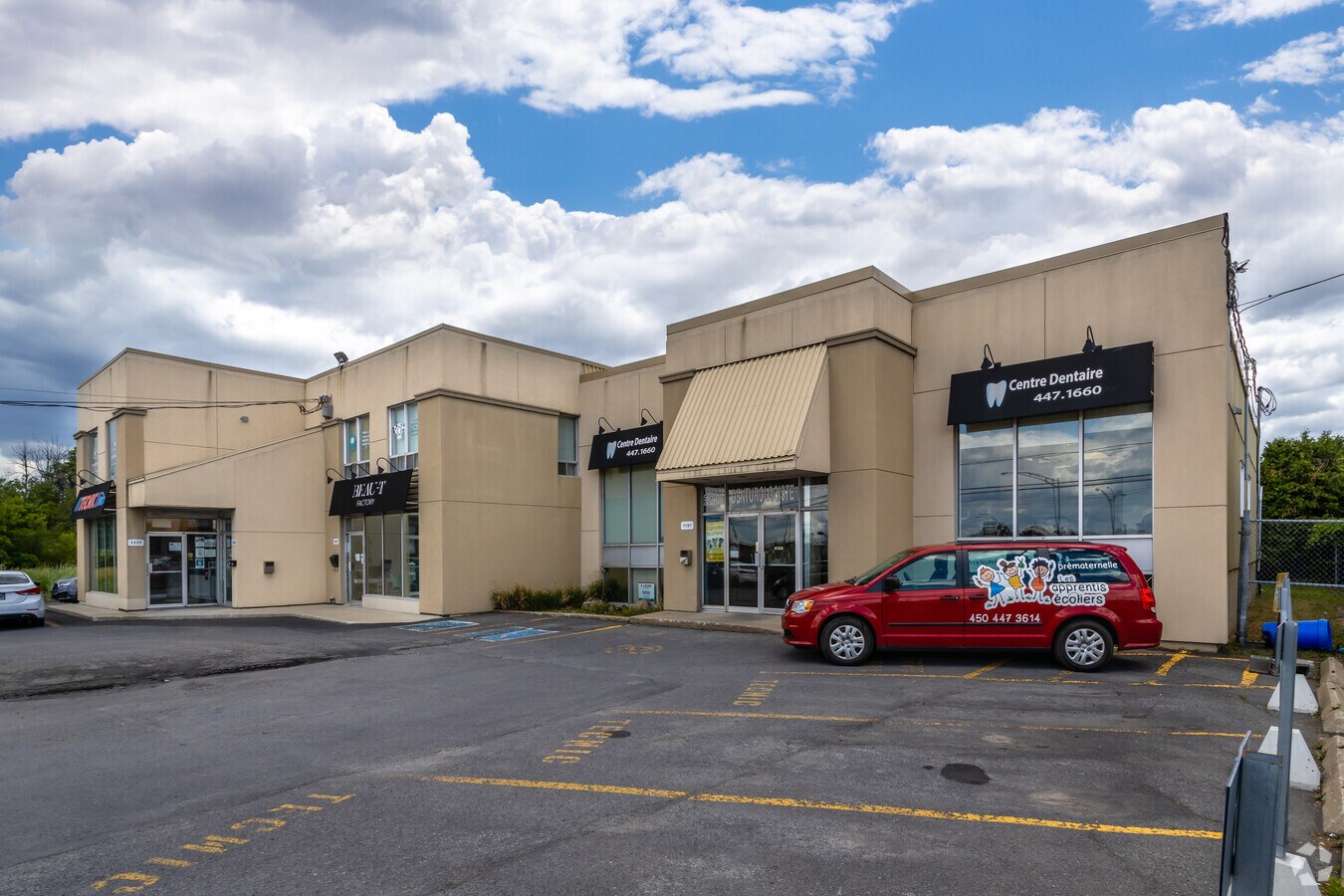 1181 Av Bourgogne, Chambly, QC J3L 1X3