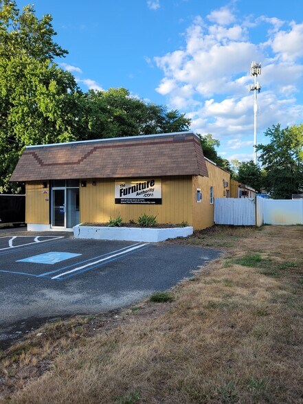 2879 Rt 9 N, Howell, NJ for sale - Building Photo - Image 1 of 1